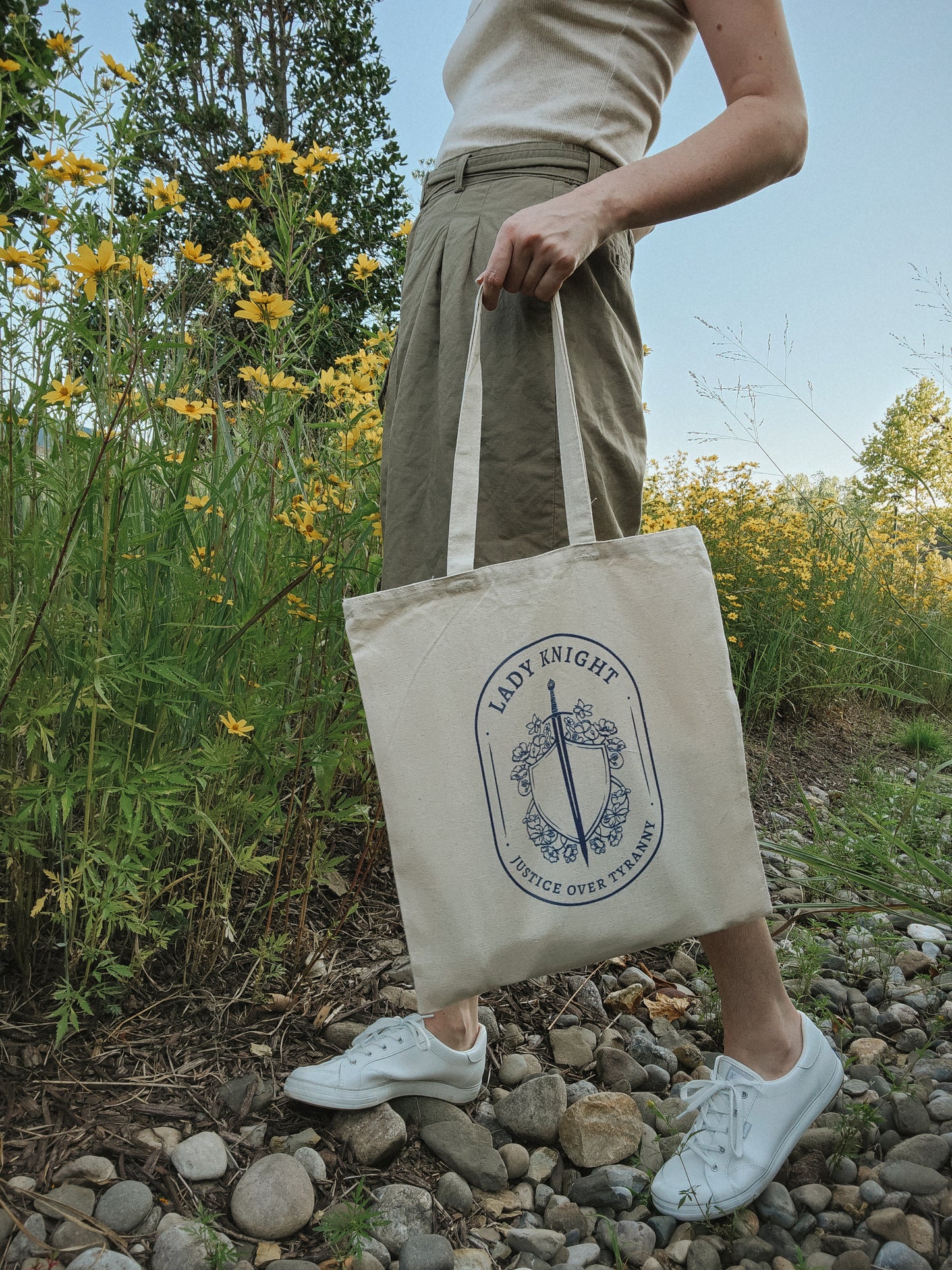 Lady Knight - Tote Bag