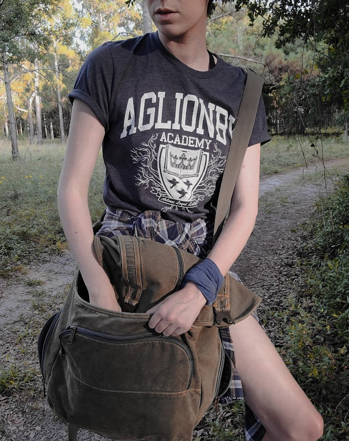 Aglionby shirt in heathered grey modeled in forest close up